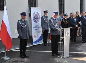 1 Komendant Powiatowy Policji w Łukowie, goście i policjanci